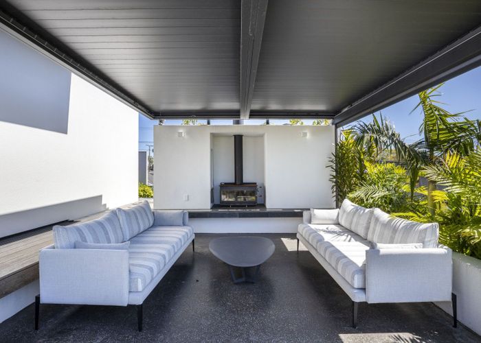  at 5 Barrett Street, Westown, New Plymouth, Taranaki