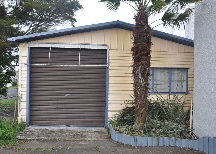  at 48 Rimu Street, New Lynn, Waitakere City, Auckland