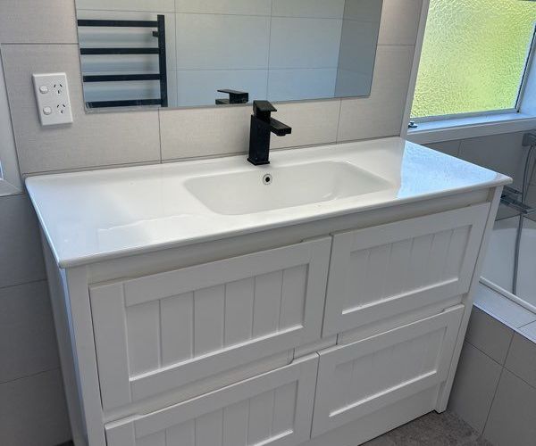  at 1/45 Matipo Road, Mairangi Bay, Auckland