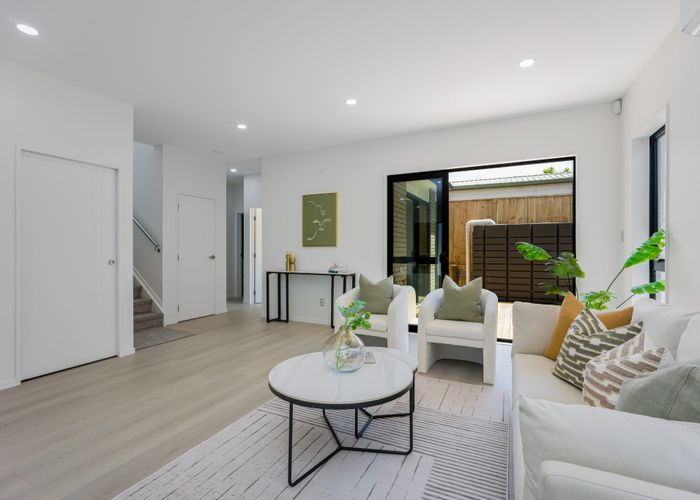  at Lot 1/52 Felgrove Street, Glendene, Waitakere City, Auckland