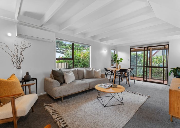  at 2/13 Eden View Road, Sandringham, Auckland City, Auckland