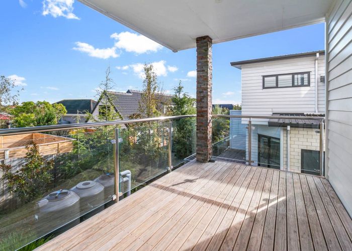  at 4225B Great North Road, Glendene, Waitakere City, Auckland