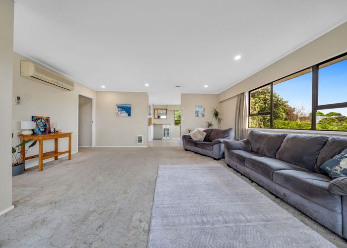  at 27A Rapallo Place, Farm Cove, Manukau City, Auckland