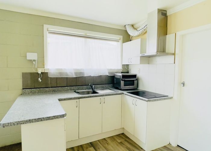  at 12/3 Tahi Terrace, Glen Eden, Waitakere City, Auckland