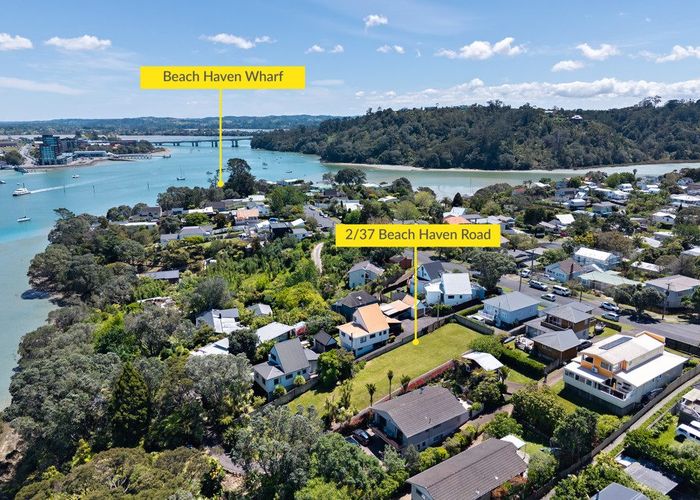  at 2/37 Beach Haven Road, Beach Haven, North Shore City, Auckland