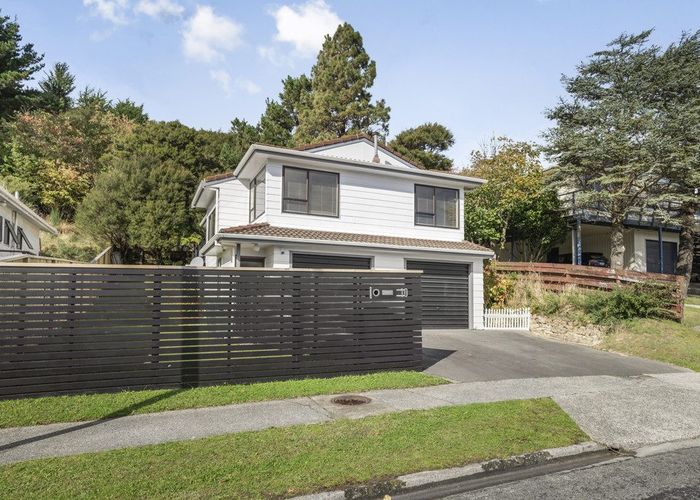  at 10 Trelawney Road, Wainuiomata, Lower Hutt