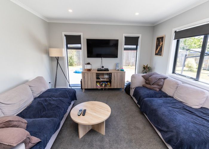  at 100 Atkinson Avenue, Otaki, Kapiti Coast, Wellington