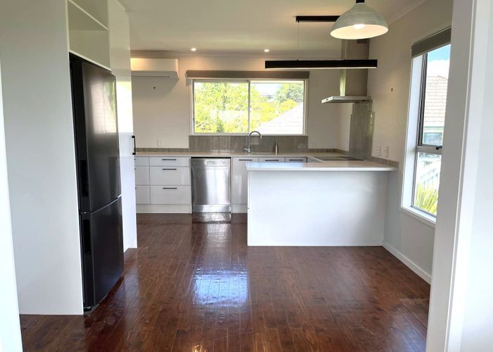  at 4/300 St Johns Road, Meadowbank, Auckland City, Auckland