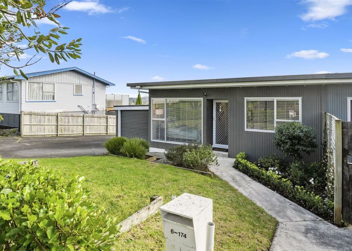  at 6/174 Birkdale Road, Birkdale, Auckland