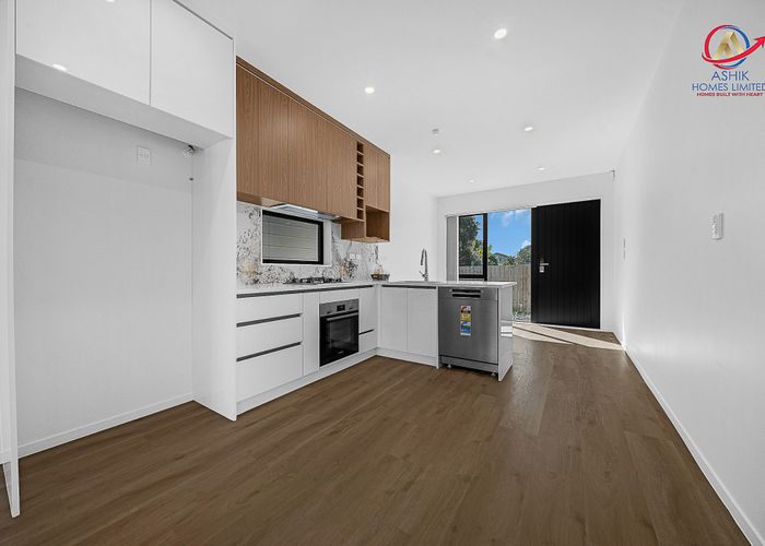  at Weymouth, Manukau City, Auckland