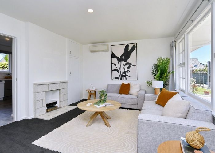  at 2/12 Dellow Place, Spreydon, Christchurch