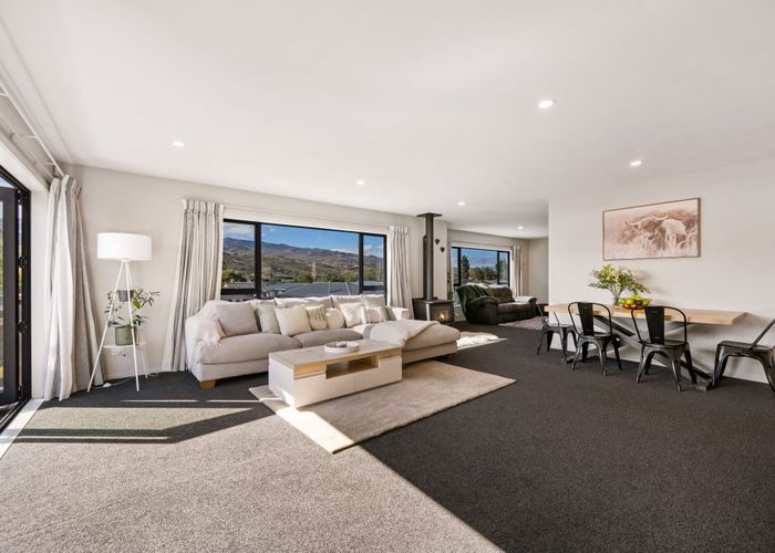  at 71 Stratford Drive, Mount Pisa, Central Otago, Otago