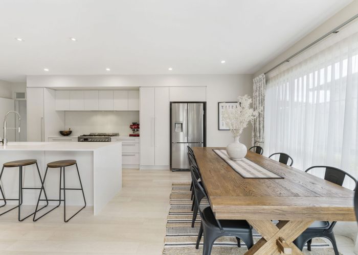  at 7 Gelderland Way, Karaka, Papakura