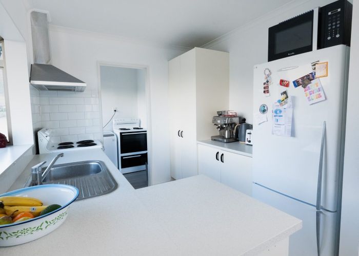  at 25 Loughanure Place, Massey, Waitakere City, Auckland