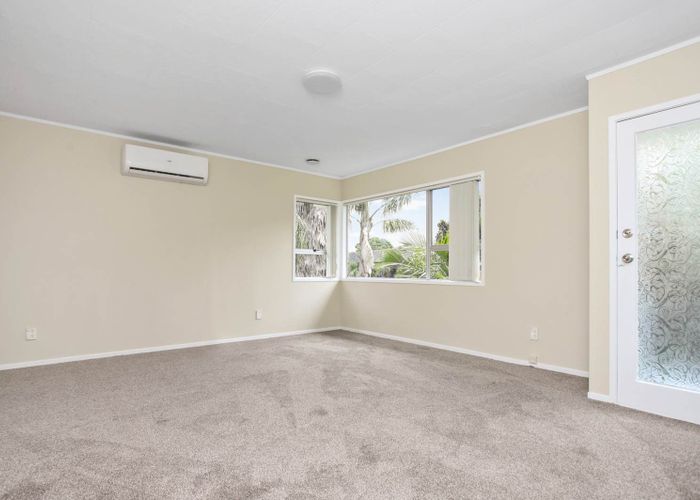  at 80 Beach Road, Te Atatu Peninsula, Auckland