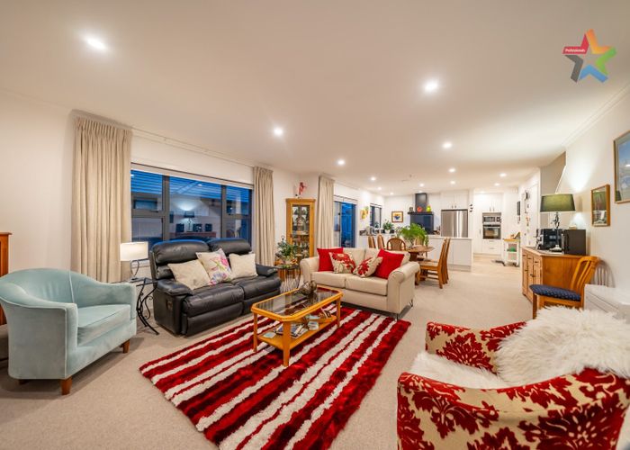  at 21 Rodney Street, Waiwhetu, Lower Hutt