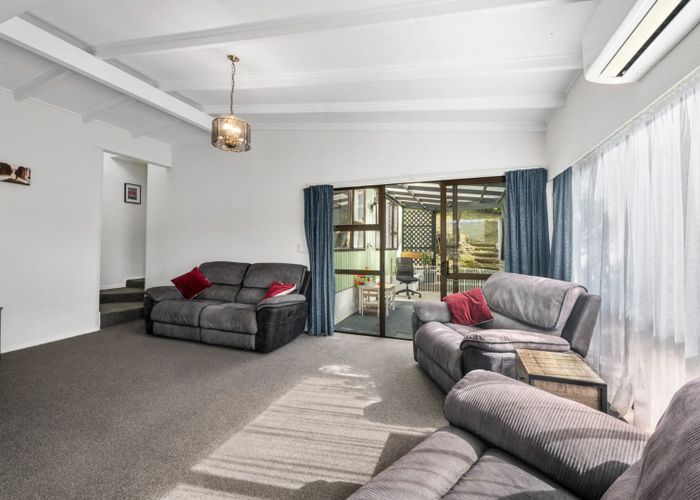  at 43 Franklyn Road, Tawa, Wellington, Wellington