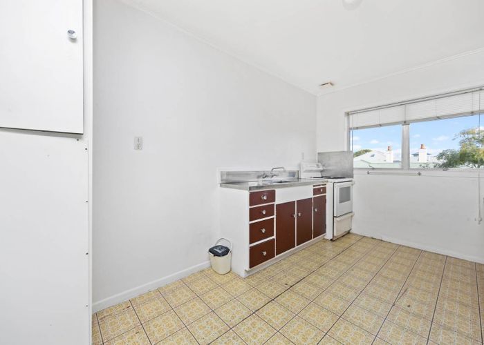  at 6/43B Milton Road, Mount Eden, Auckland City, Auckland