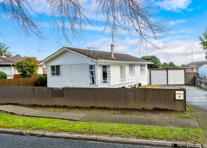  at 23 Redcrest Avenue, Red Hill, Papakura