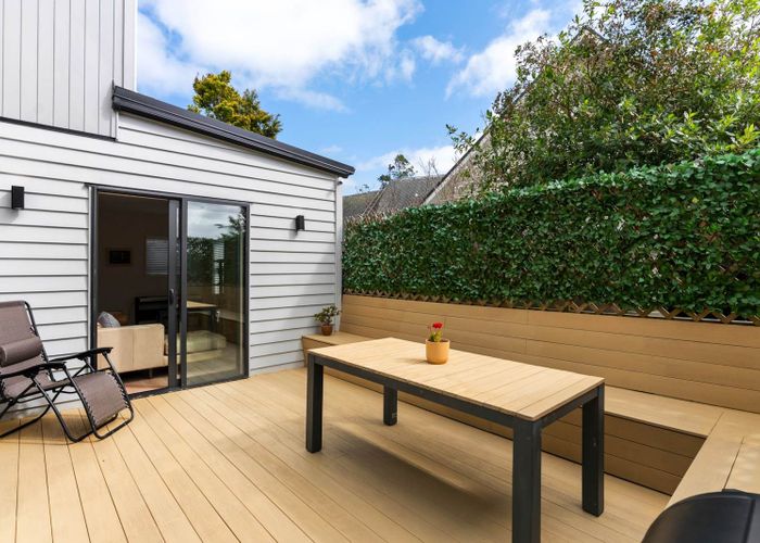  at 261B Glenfield Road, Hillcrest, North Shore City, Auckland