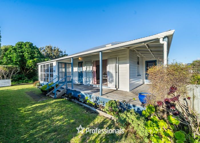  at 124 Tutere Street, Waikanae Beach, Kapiti Coast, Wellington