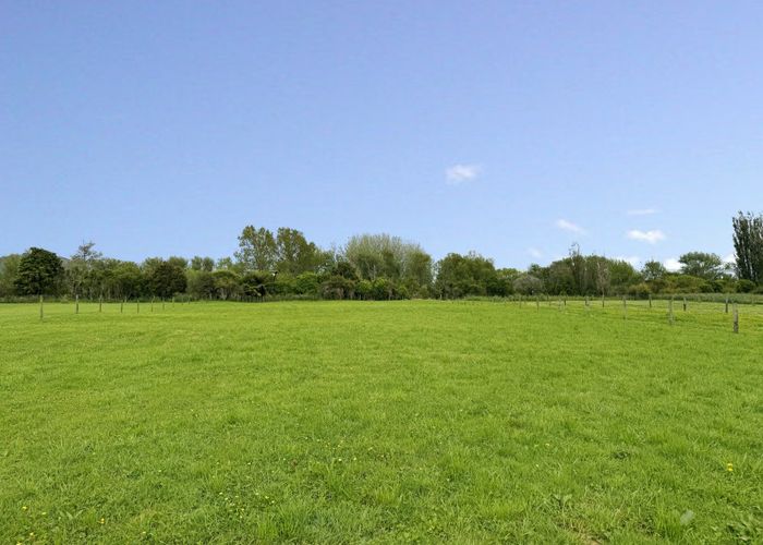  at 27 Riverside Drive, Ohau, Horowhenua, Manawatu / Whanganui