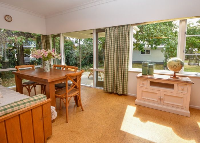  at 50 Kent Street, Carterton