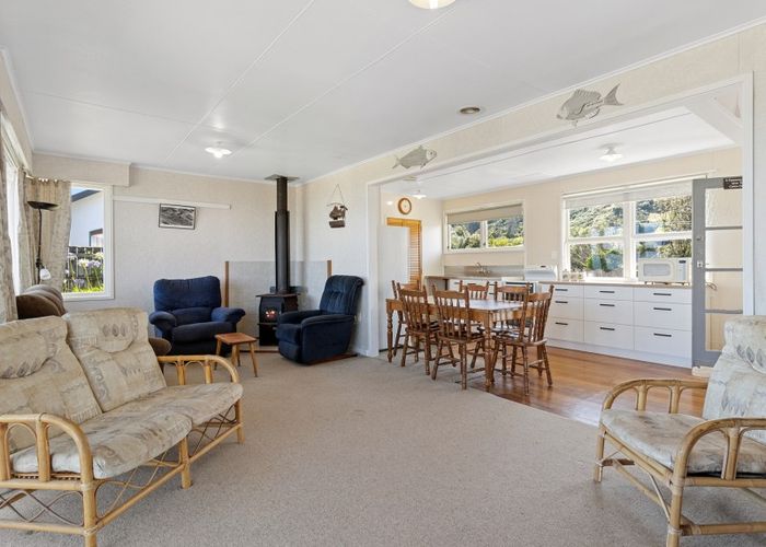  at 41A Aria Terrace, Mōkau