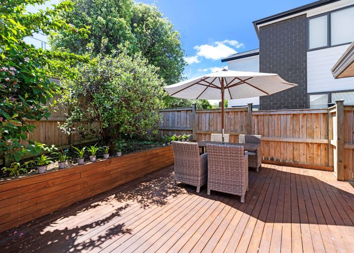  at 5 Millard Street, Three Kings, Auckland