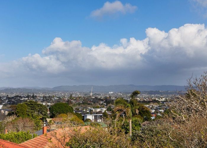  at 3/9 Pickens Crescent, Mount Albert, Auckland