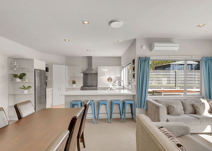  at 36 Tongariro Drive, Aotea, Porirua