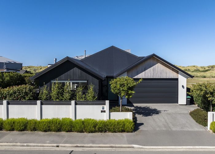  at 86 Aston Drive, Waimairi Beach, Christchurch