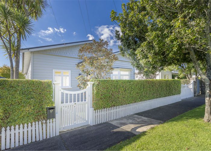  at 17 Dunbar Road, Mount Eden, Auckland