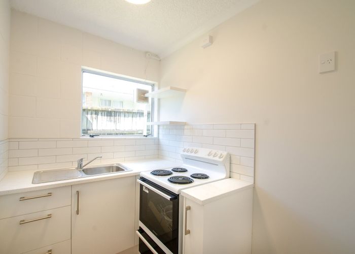  at 1/88 Lake Road, Frankton, Hamilton, Waikato