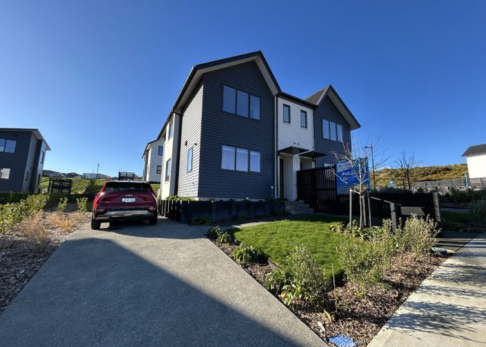  at 81 Holystone Road, Whitby, Porirua, Wellington