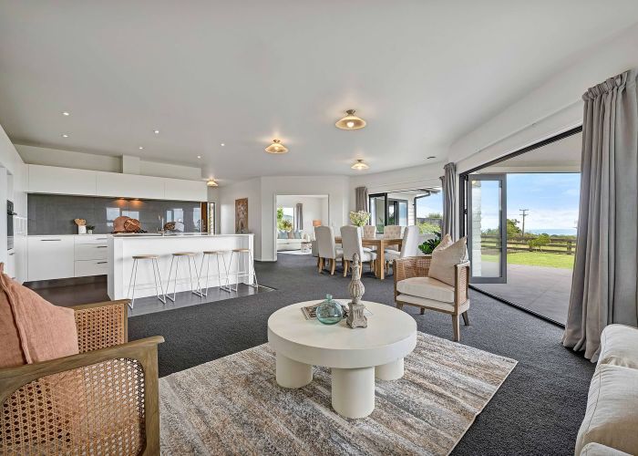  at 713 Plymouth Road, Koru, New Plymouth, Taranaki