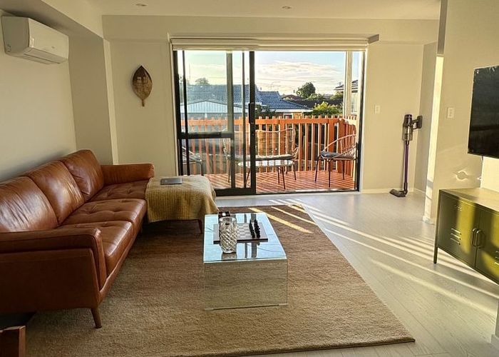  at 13/17 Parker Avenue, New Lynn, Waitakere City, Auckland