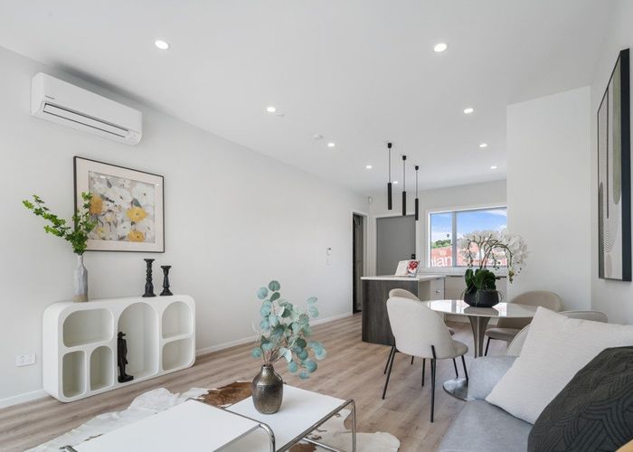  at Lot 6/8 Clensmore Place, Torbay, North Shore City, Auckland