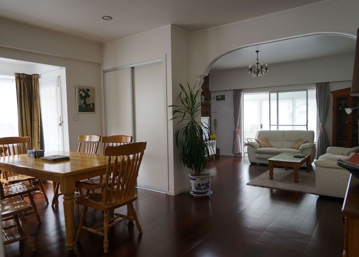  at 35 Whitney Street, New Windsor, Auckland