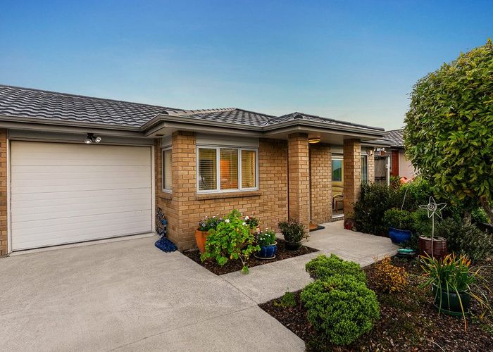  at 41/68 Fonteyn Street, Avondale, Auckland City, Auckland
