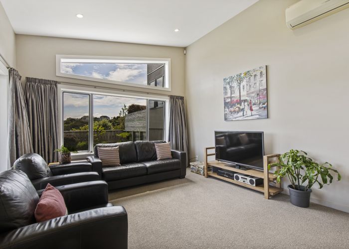  at 34 Aspiring Terrace, Aotea, Porirua