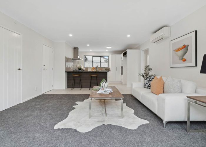  at 40 Jerpoint Drive, Flat Bush, Manukau City, Auckland