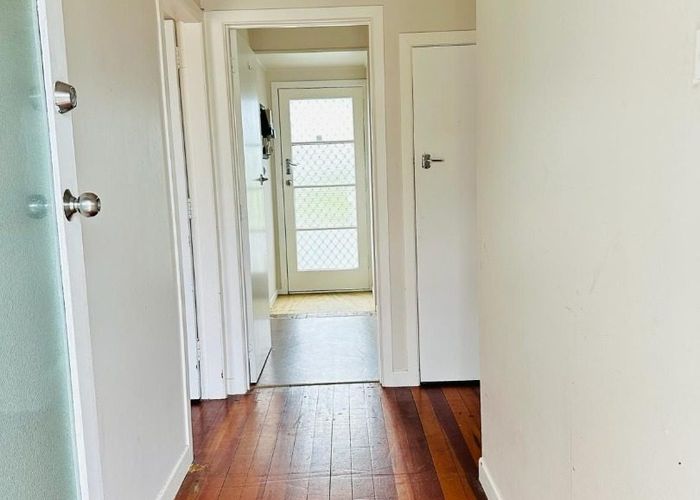  at 95 Stamford Park Road, Mount Roskill, Auckland