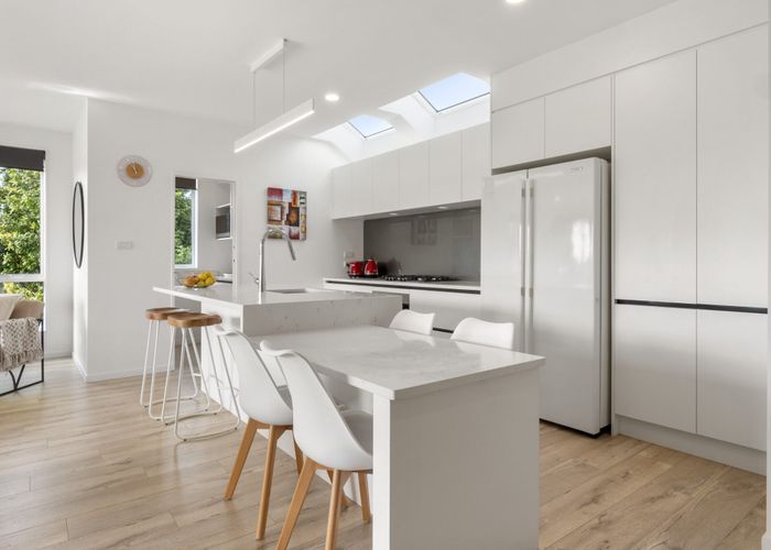  at 5A Holland Avenue, Point England, Auckland City, Auckland