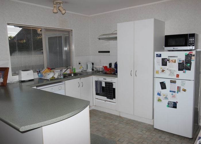  at 67B Bolton Street, Blockhouse Bay, Auckland City, Auckland