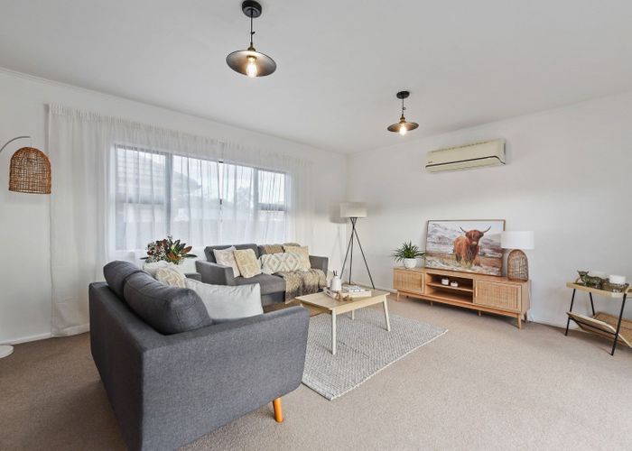  at 10 Naylor Street, Hamilton East, Hamilton