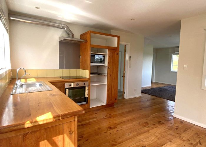  at 29 Hardens Lane, Paremoremo, Auckland
