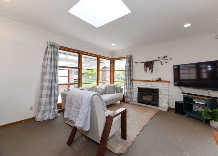  at 24 Trinidad Street, Blockhouse Bay, Auckland City, Auckland