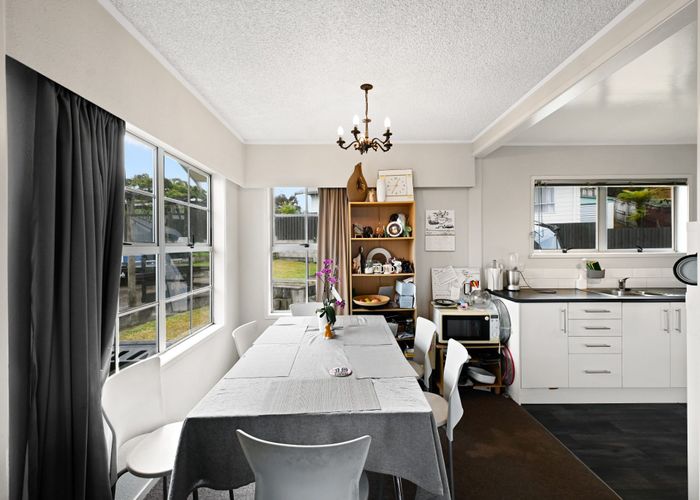  at 21 Cypress Crescent, Pukete, Hamilton