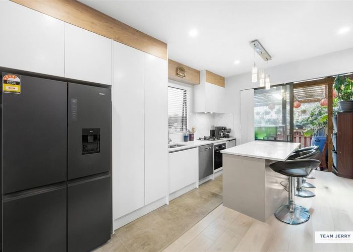  at 84 Bellbird Street, Papakura, Papakura, Auckland